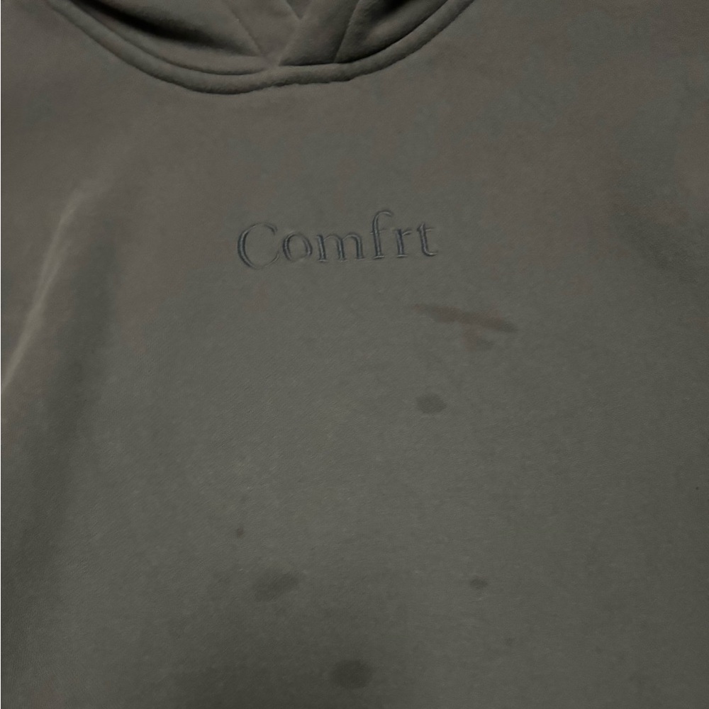 Comfrt sweatshirt